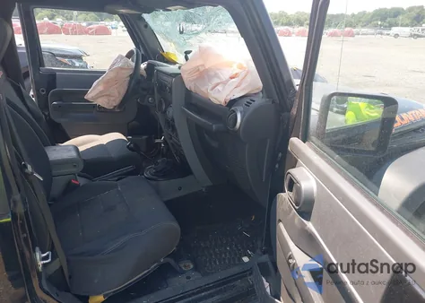 2010 Jeep Wrangler Sport из США, поврежденный, VIN 1J4AA2D10AL195818